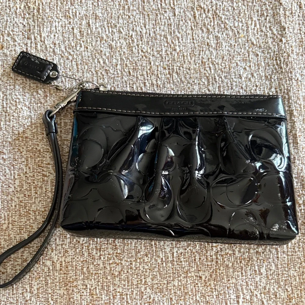 Coach Wristlet Bundle - Picture 7 of 15